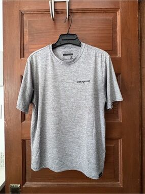 Patagonia Heather Gray Short Sleeve Logo Tee